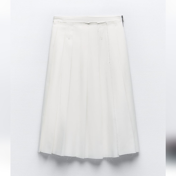 🆕️ Zara Pleated Midi Skirt - Picture 5 of 7